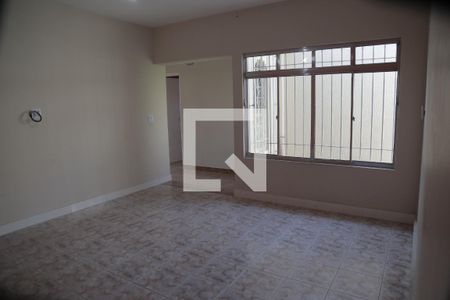 Casa à venda com 180m², 4 quartos e 3 vagasSala de Jantar