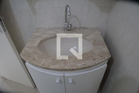 Casa à venda com 180m², 4 quartos e 3 vagasBanheiro Social