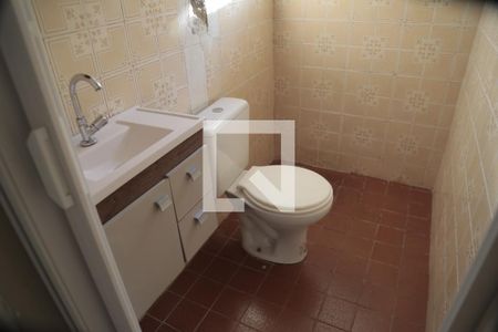 Casa à venda com 180m², 4 quartos e 3 vagasBanheiro da Edícula