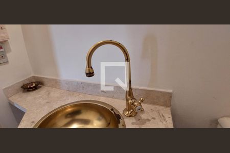 Apartamento à venda com 138m², 2 quartos e 3 vagasLavabo 1