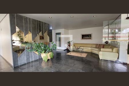 Apartamento à venda com 138m², 2 quartos e 3 vagasHall social