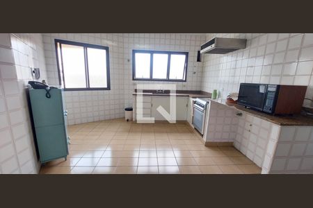 Apartamento à venda com 138m², 2 quartos e 3 vagasCozinha