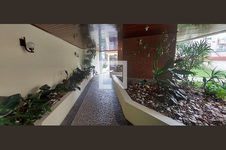 Apartamento à venda com 138m², 2 quartos e 3 vagasEntrada Bloco