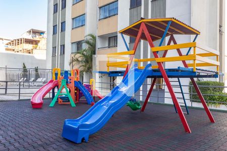 Apartamento à venda com 52m², 2 quartos e 1 vaga Apartamento à venda com 52m², 2 quartos e 1 vagaÁrea comum - Playground