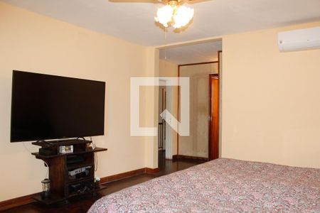 Casa à venda com 400m², 4 quartos e 3 vagas Casa à venda com 400m², 4 quartos e 3 vagasSuite 01
