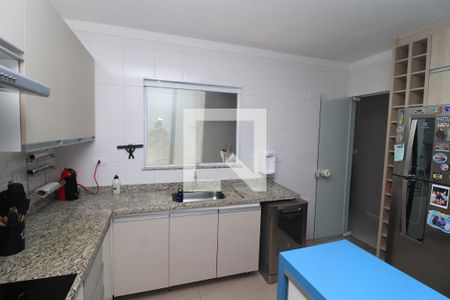 Casa de condomínio à venda com 130m², 3 quartos e 2 vagasCozinha