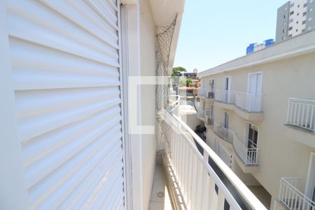 Casa de condomínio à venda com 130m², 3 quartos e 2 vagasSacada