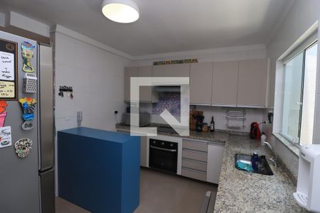 Casa de condomínio à venda com 130m², 3 quartos e 2 vagasCozinha