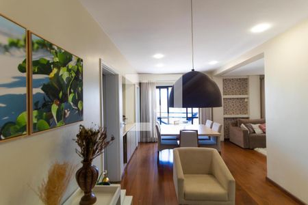 Apartamento à venda com 156m², 4 quartos e 3 vagas Apartamento à venda com 156m², 4 quartos e 3 vagasSalas