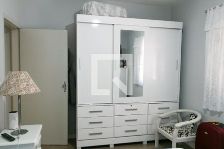 Casa à venda com 167m², 3 quartos e 3 vagas Casa à venda com 167m², 3 quartos e 3 vagasQuarto 2
