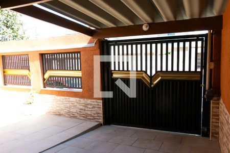 Casa à venda com 167m², 3 quartos e 3 vagas Casa à venda com 167m², 3 quartos e 3 vagasGaragem