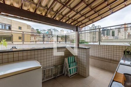 Apartamento à venda com 340m², 4 quartos e 4 vagas Apartamento à venda com 340m², 4 quartos e 4 vagasVaranda