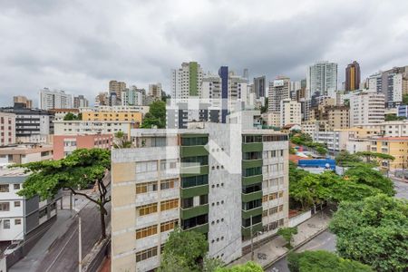 Apartamento à venda com 340m², 4 quartos e 4 vagas Apartamento à venda com 340m², 4 quartos e 4 vagasQuarto 2