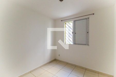 Quarto 1 de apartamento para alugar com 2 quartos, 48m² em Vila Carmosina, São Paulo