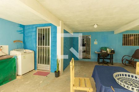 Casa para alugar com 256m², 2 quartos e 4 vagas Casa para alugar com 256m², 2 quartos e 4 vagasÁrea de Serviço