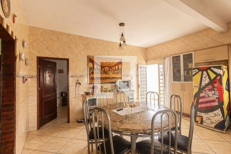 Casa para alugar com 256m², 2 quartos e 4 vagas Casa para alugar com 256m², 2 quartos e 4 vagasCozinha