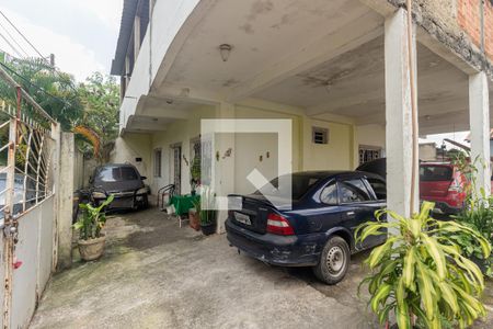 Casa para alugar com 256m², 2 quartos e 4 vagas Casa para alugar com 256m², 2 quartos e 4 vagasQuintal