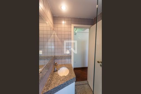 Apartamento à venda com 80m², 3 quartos e 1 vagaBanheiro Social