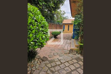 Casa à venda com 580m², 4 quartos e 5 vagas Casa à venda com 580m², 4 quartos e 5 vagasJardim