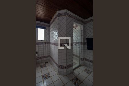 Casa à venda com 580m², 4 quartos e 5 vagas Casa à venda com 580m², 4 quartos e 5 vagasBanheiro