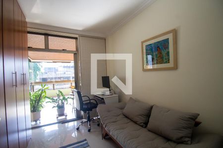Apartamento à venda com 97m², 2 quartos e 2 vagasQuarto