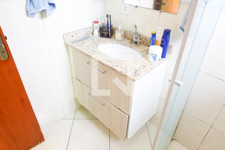 Casa à venda com 105m², 2 quartos e 3 vagas Casa à venda com 105m², 2 quartos e 3 vagasBanheiro 2