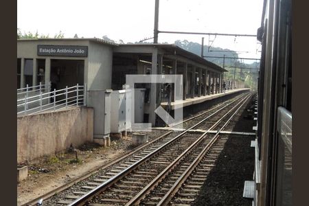 Apartamento à venda com 57m², 2 quartos e 1 vagaEstação Antônio João