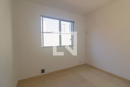 Quarto 1 de apartamento para alugar com 3 quartos, 80m² em Bigorrilho, Curitiba