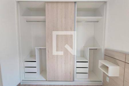 Quarto 2 de apartamento para alugar com 2 quartos, 43m² em Jardim São Gabriel, Campinas