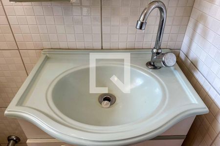 Casa à venda com 171m², 3 quartos e 2 vagas Casa à venda com 171m², 3 quartos e 2 vagasBanheiro do Quarto 3