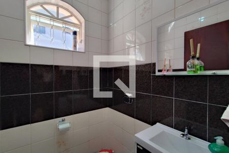 Casa para alugar com 299m², 4 quartos e 6 vagasBanheiro Social