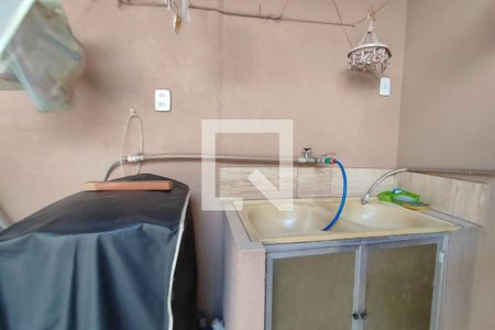 Casa para alugar com 299m², 4 quartos e 6 vagasÁrea de Serviço