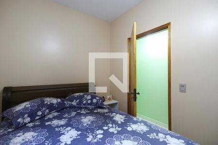 Casa à venda com 240m², 5 quartos e 2 vagas Casa à venda com 240m², 5 quartos e 2 vagasQuarto 4