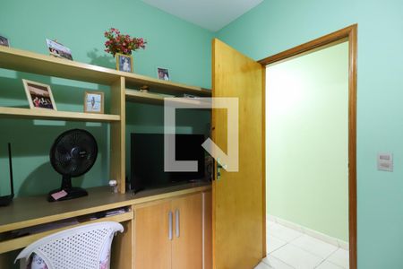 Casa à venda com 240m², 5 quartos e 2 vagas Casa à venda com 240m², 5 quartos e 2 vagasQuarto 3