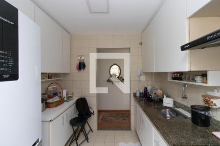 Apartamento à venda com 82m², 3 quartos e sem vaga Apartamento à venda com 82m², 3 quartos e sem vagaCozinha