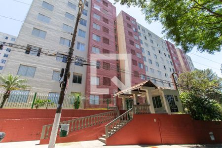 Apartamento à venda com 82m², 3 quartos e sem vaga Apartamento à venda com 82m², 3 quartos e sem vagaFachada