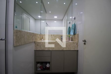 Apartamento à venda com 85m², 3 quartos e 2 vagasBanheiro