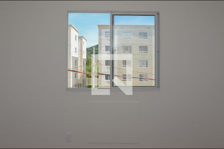 Quarto 2 de apartamento para alugar com 2 quartos, 43m² em Vargem Pequena, Rio de Janeiro