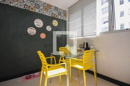 Apartamento à venda com 160m², 3 quartos e 2 vagas Apartamento à venda com 160m², 3 quartos e 2 vagasCopa