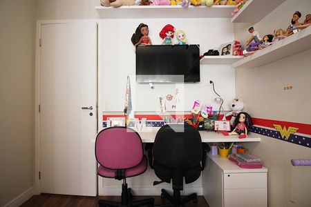 Apartamento à venda com 94m², 3 quartos e 2 vagasQuarto 2