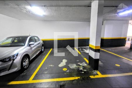 Apartamento à venda com 54m², 1 quarto e 1 vaga Apartamento à venda com 54m², 1 quarto e 1 vagaÁrea comum - Garagem