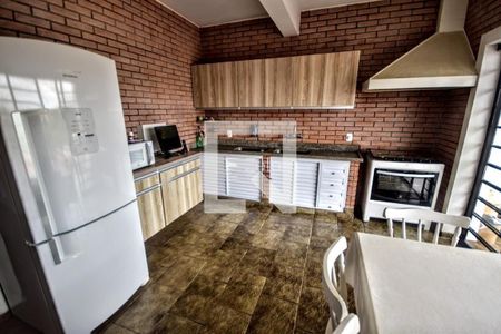 Casa à venda com 364m², 4 quartos e 4 vagas