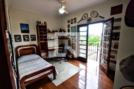 Casa à venda com 364m², 4 quartos e 4 vagas