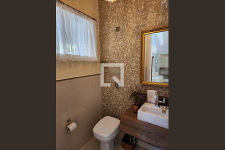 Casa à venda com 284m², 3 quartos e 4 vagas