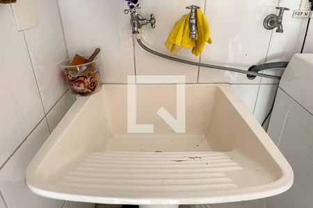 Casa à venda com 420m², 4 quartos e 4 vagas Casa à venda com 420m², 4 quartos e 4 vagasÁrea de Serviço