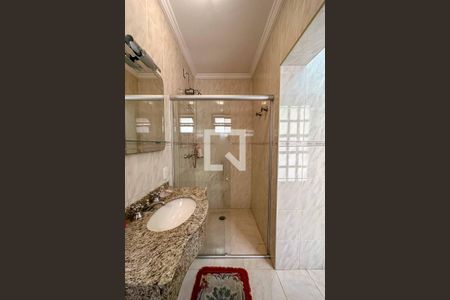 Casa à venda com 420m², 4 quartos e 4 vagas Casa à venda com 420m², 4 quartos e 4 vagasBanheiro 5