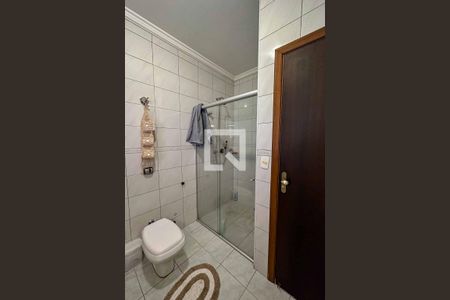 Casa à venda com 420m², 4 quartos e 4 vagas Casa à venda com 420m², 4 quartos e 4 vagasBanheiro 3