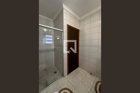 Casa à venda com 420m², 4 quartos e 4 vagas Casa à venda com 420m², 4 quartos e 4 vagasBanheiro 3