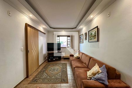 Casa à venda com 420m², 4 quartos e 4 vagas Casa à venda com 420m², 4 quartos e 4 vagasQuarto 1