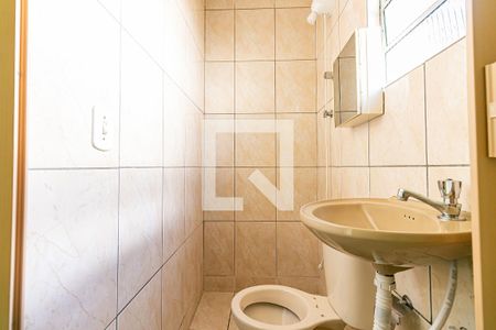 Banheiro da Suíte de casa de condomínio para alugar com 1 quarto, 23m² em Vila Esperança, São Paulo